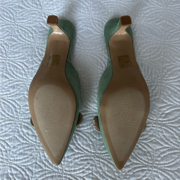 Journee Collection Vianna Kitten Mule - Picture 7 of 8